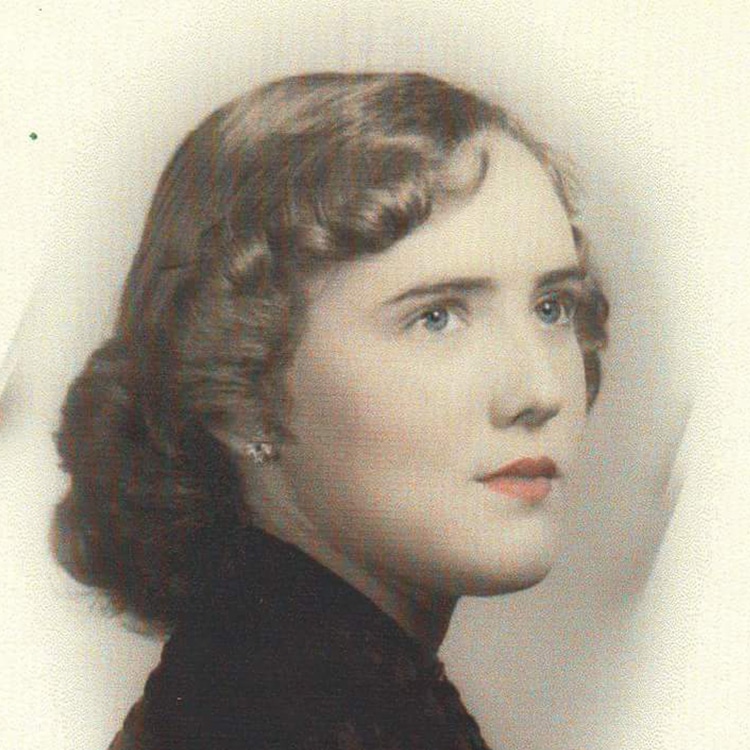 Ruth Taylor Obituary
